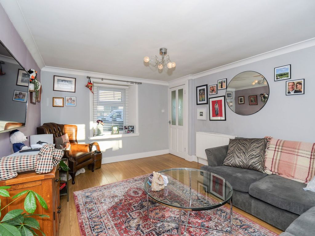 Property photo 2 of 22