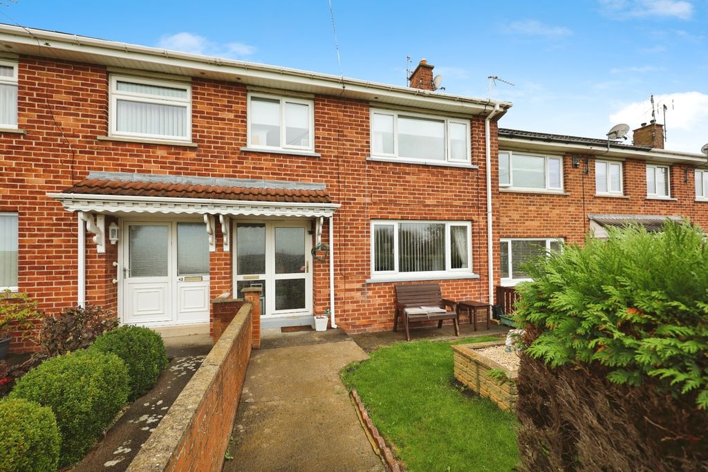 Property photo 1 of 11 Pbox-Img.Jpg