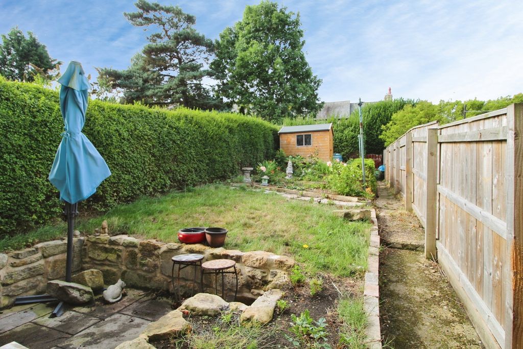Property photo 2 of 16