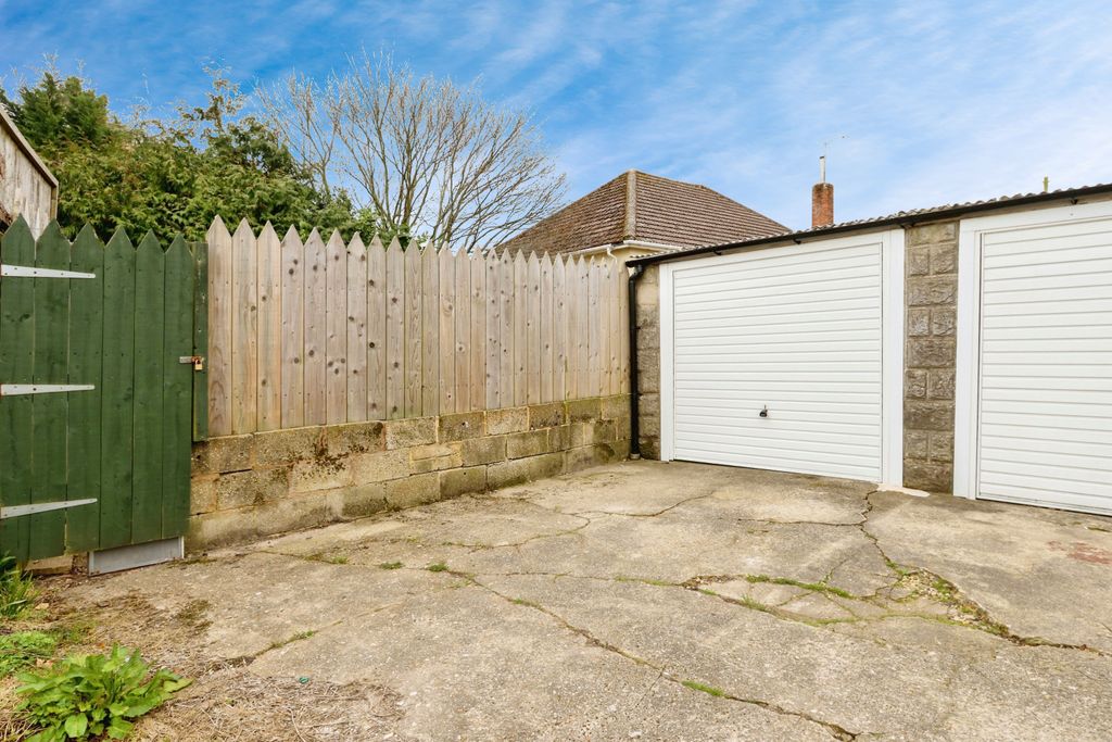 Property photo 2 of 16 Photography