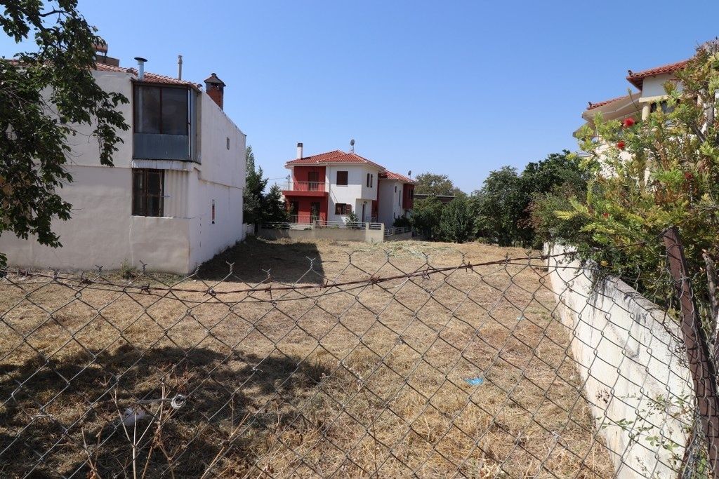 Property photo 3 of 9