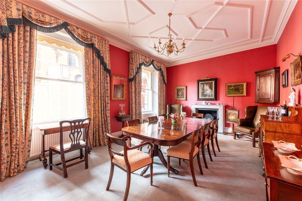 Property photo 3 of 12 Reception Room