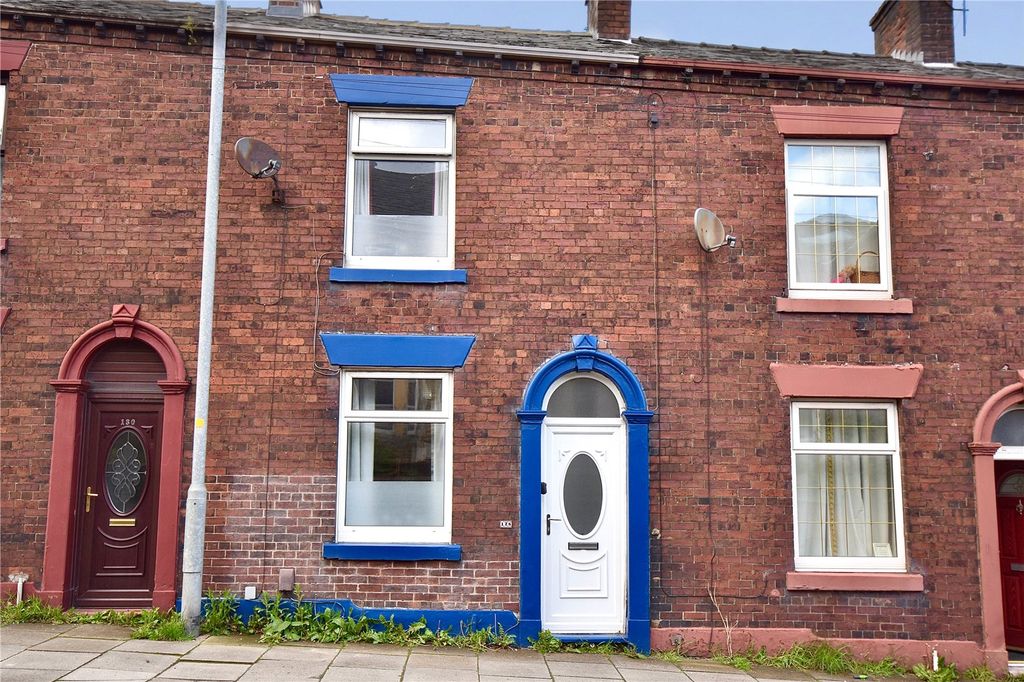 Property photo 1 of 9 Front External