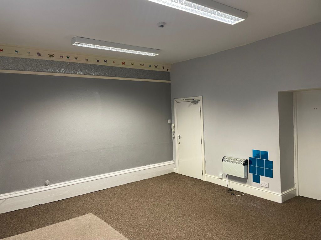 Property photo 2 of 3