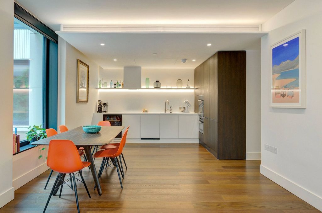 Property photo 1 of 24 Dining Area