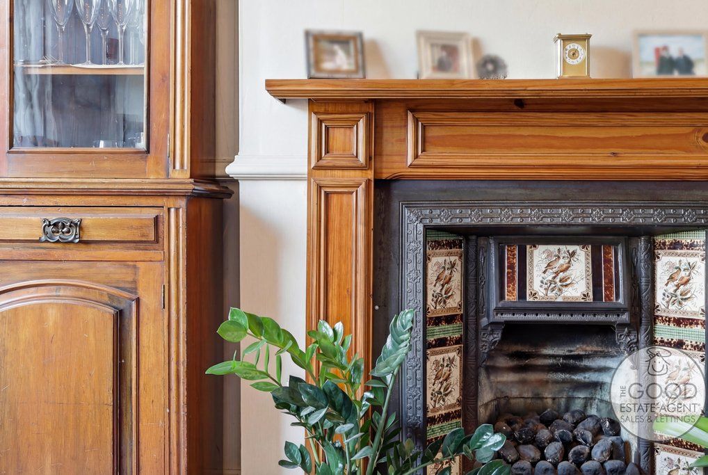 Property photo 3 of 14