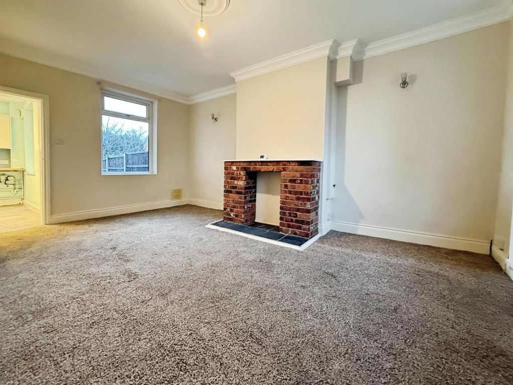 Property photo 3 of 13 6E04260E-6.Jpg