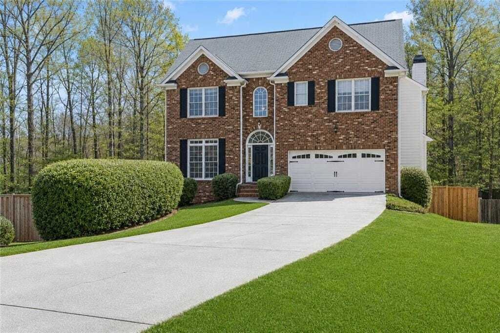 Property photo 1 of 17
