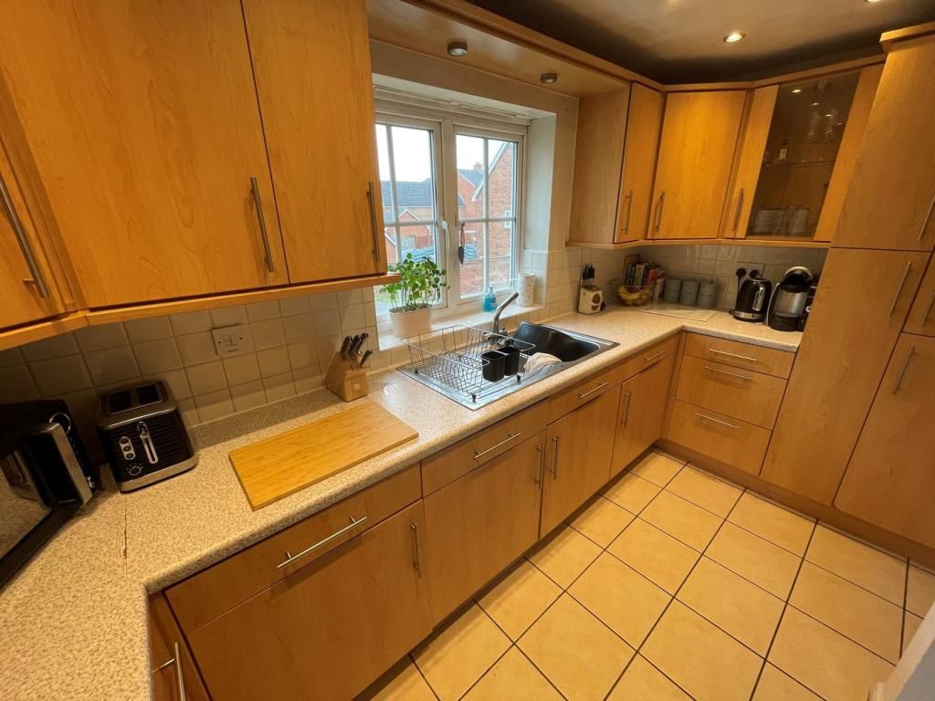 Property photo 3 of 9 Photo 5