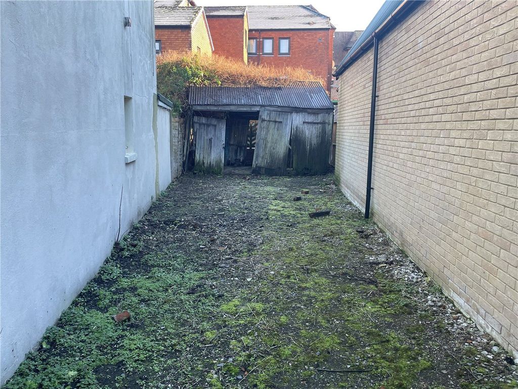 Property photo 1 of 3 Picture No. 01