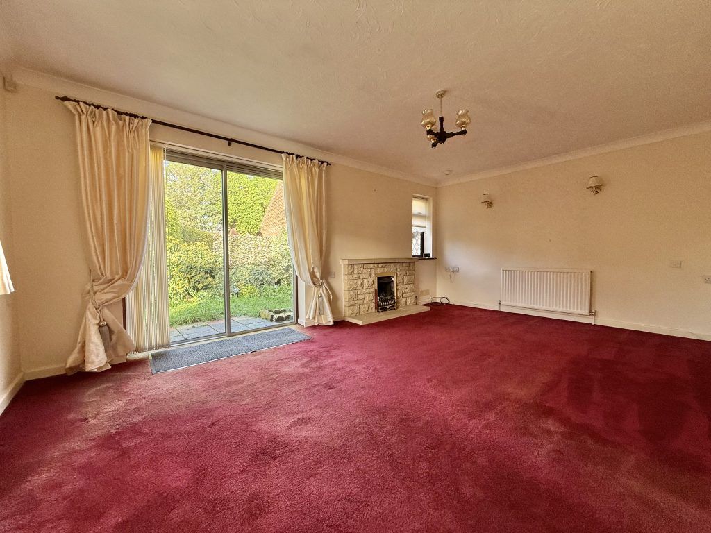 Property photo 3 of 8