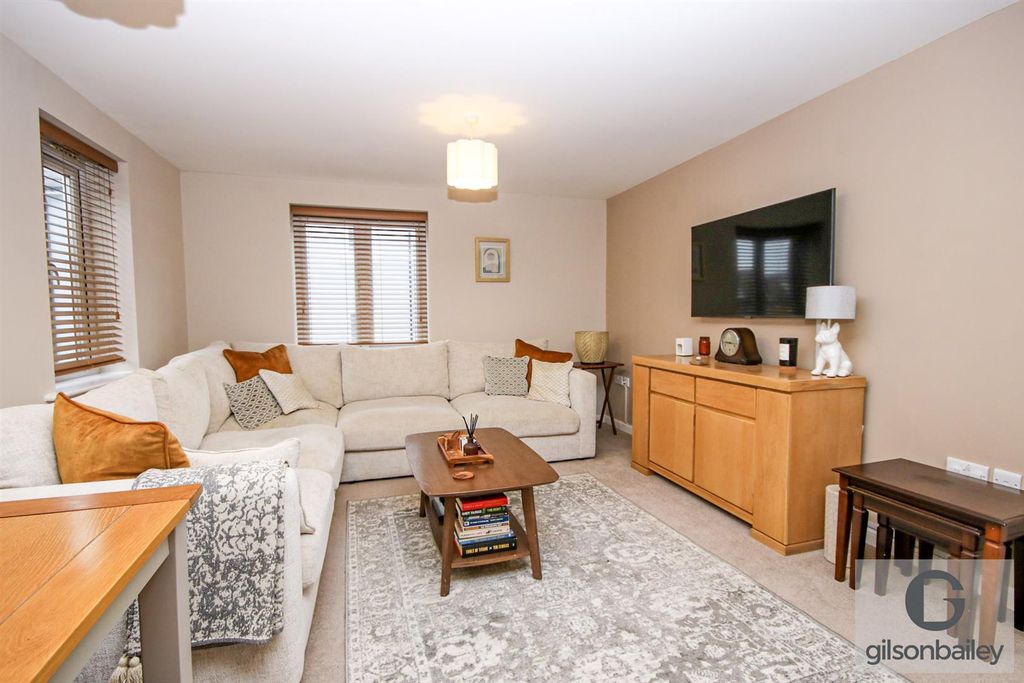 Property photo 2 of 10 4-Img_2947.Jpg