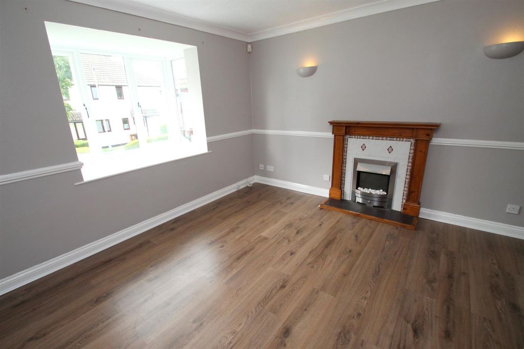 Property photo 3 of 6 90 Yeo Livng.Jpg