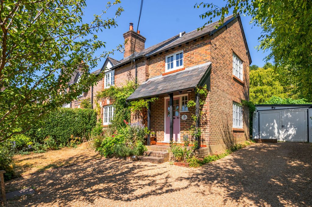 Property photo 1 of 37