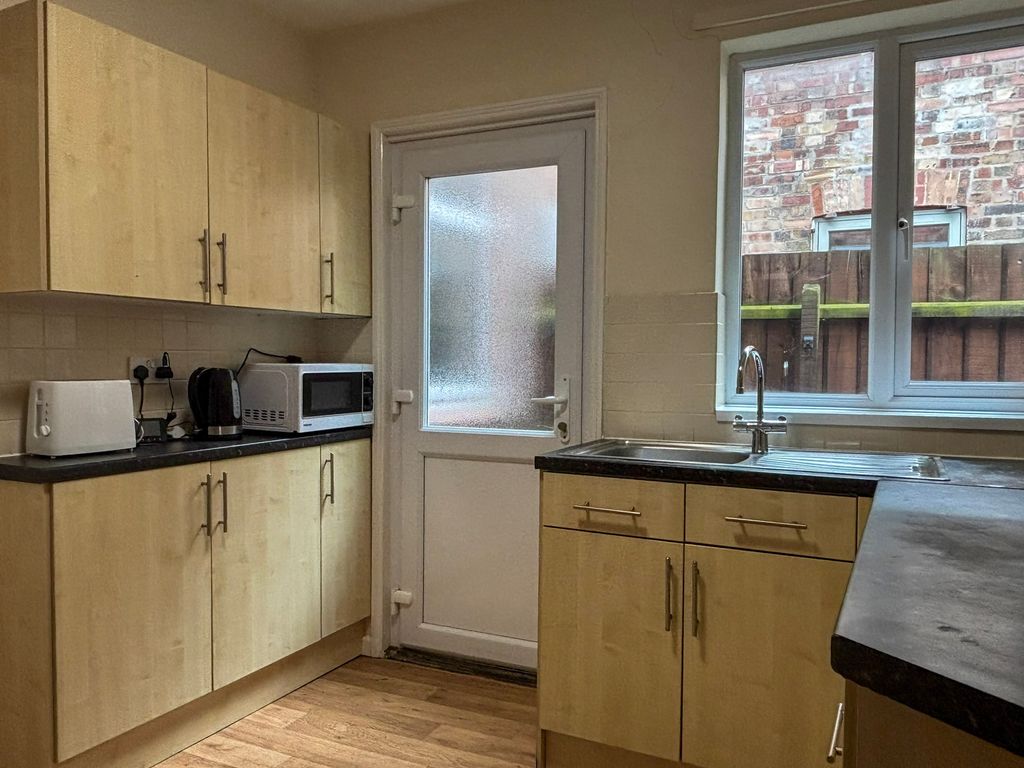 Property photo 3 of 11 Img_2479