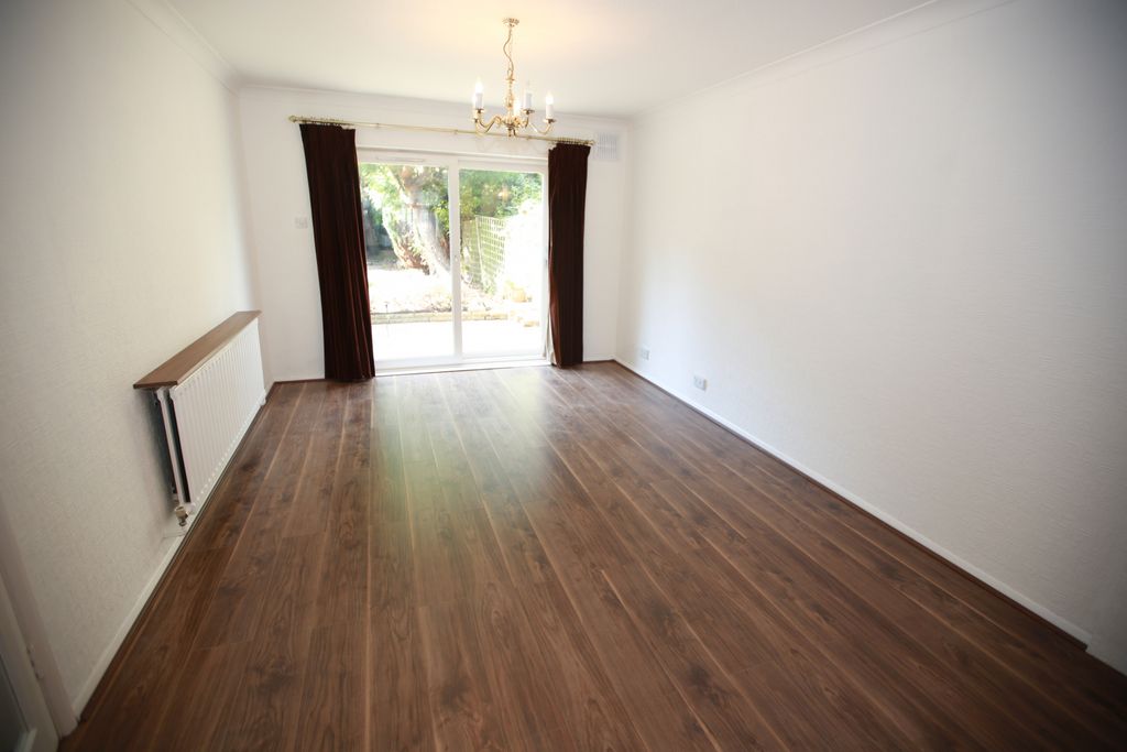 Property photo 2 of 15 Gallery