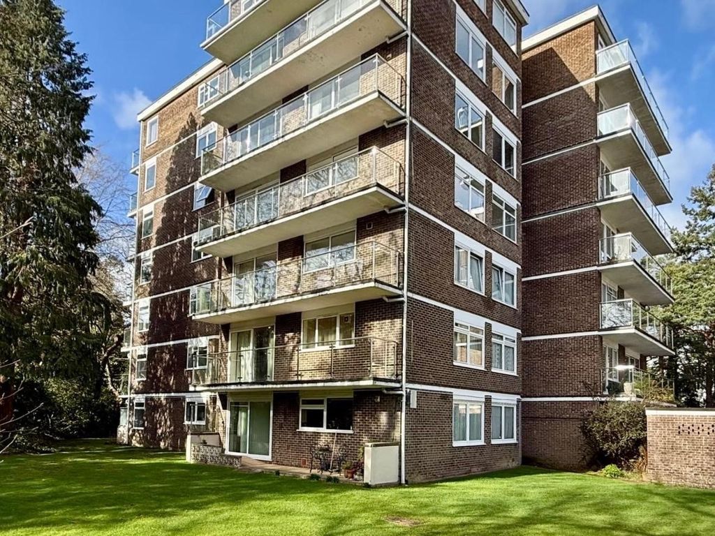 Property photo 3 of 18