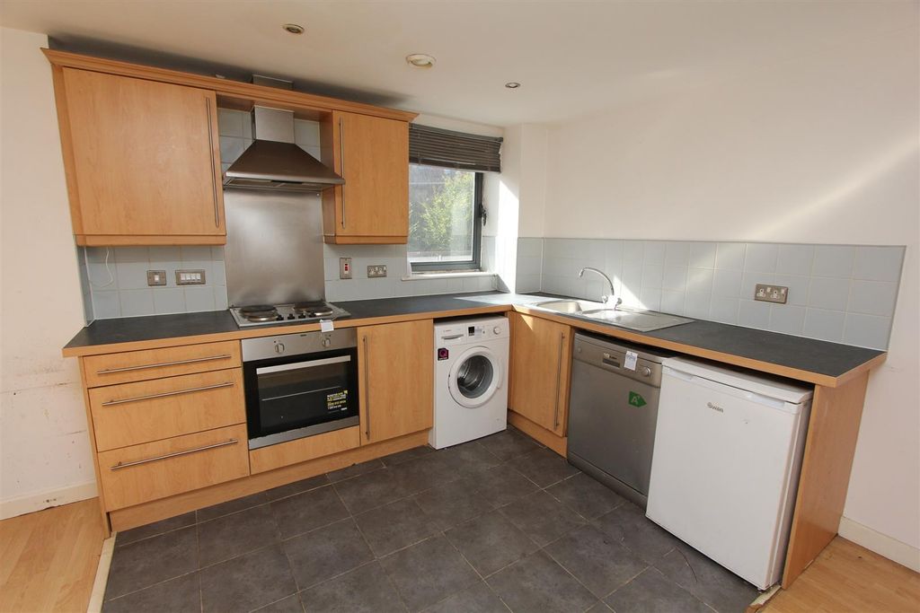 Property photo 2 of 9 7.Jpg