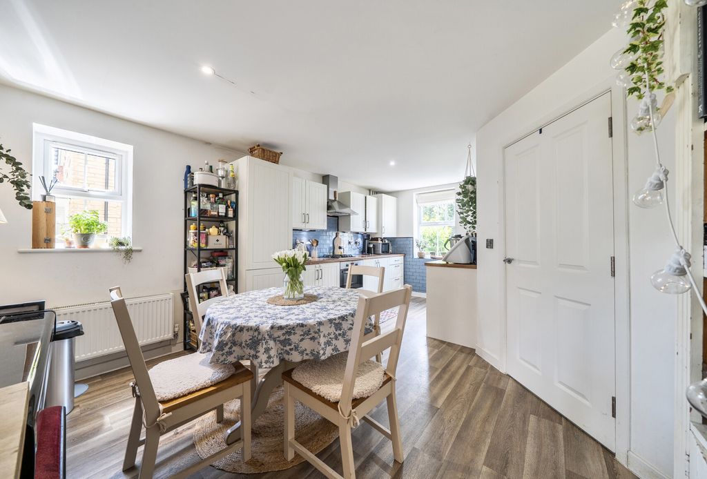 Property photo 3 of 17 1478997-15-6A356E...
