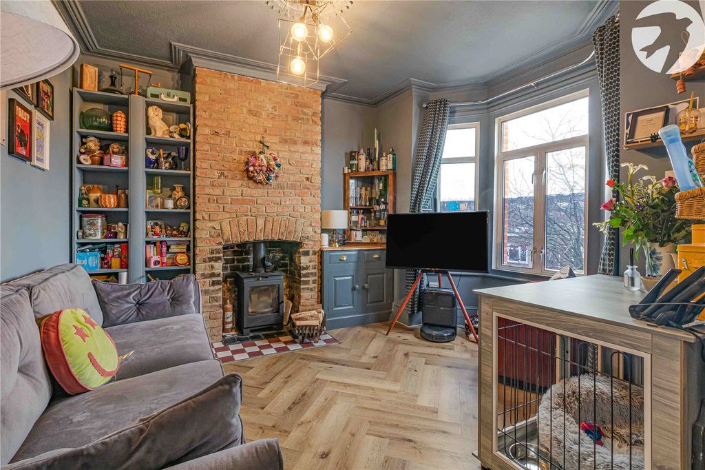 Property photo 2 of 21 Picture 2