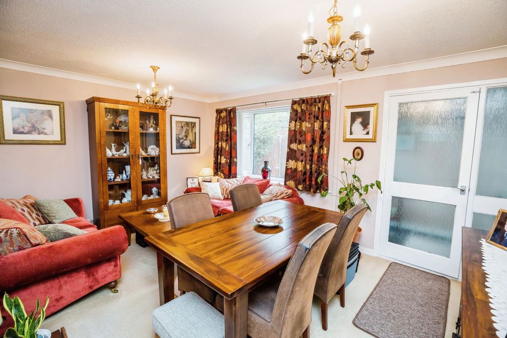 Property photo 2 of 16 Photography