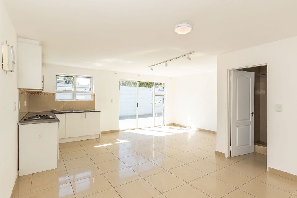 Property photo 3 of 15 Kw1716244