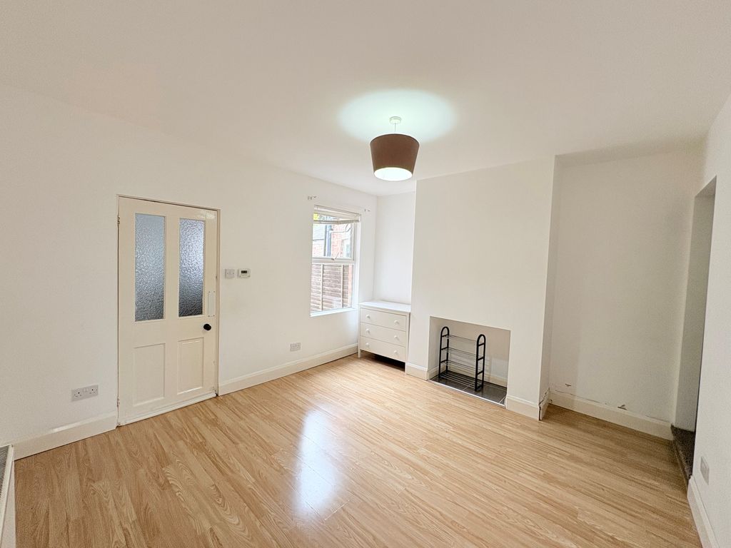 Property photo 2 of 7 Dining Room