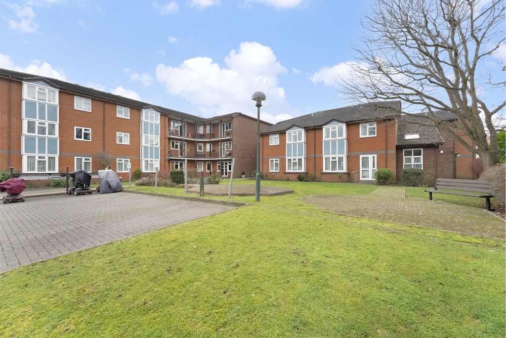 Property photo 1 of 19