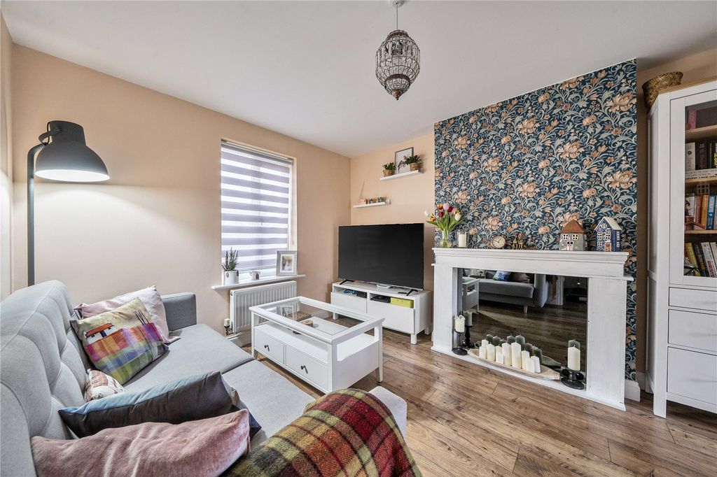 Property photo 3 of 29 Picture No. 52