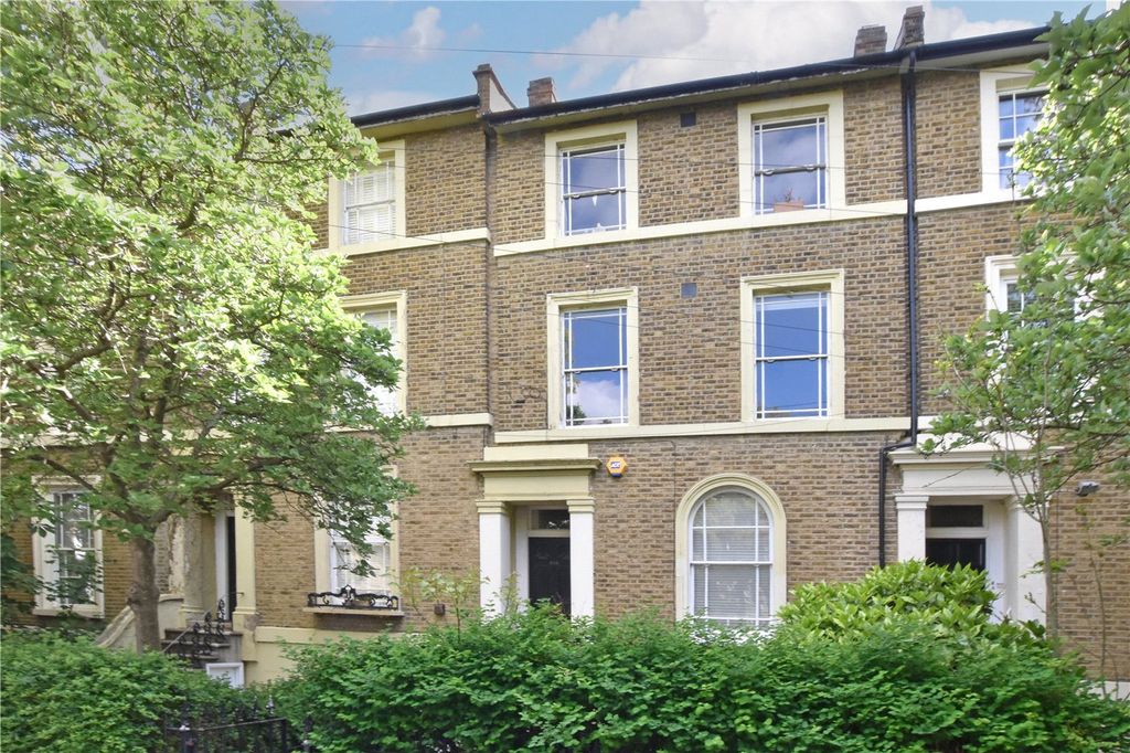 Property photo 3 of 15 Picture No. 20