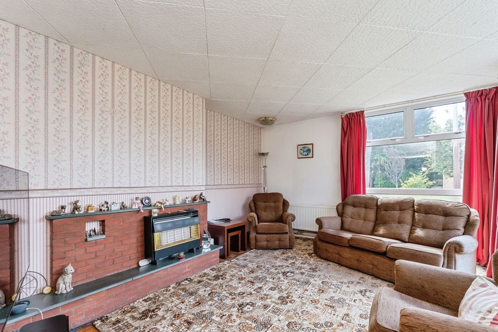 Property photo 2 of 18 Pbox-Img.Jpg