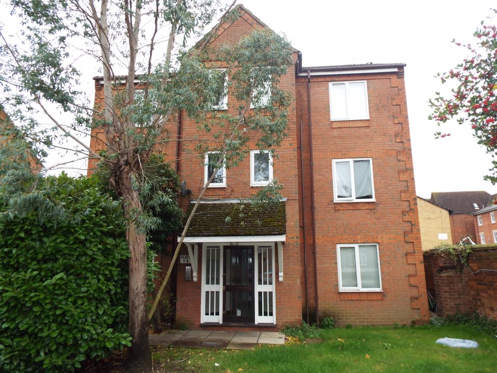 Property photo 1 of 5