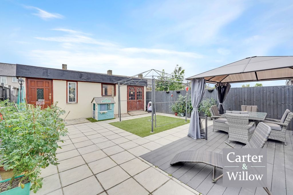 Property photo 3 of 15 Private Rear Garden 