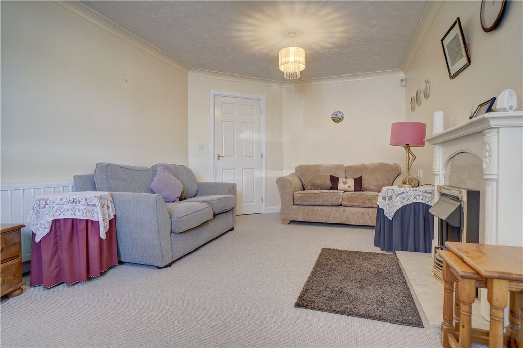 Property photo 3 of 6 Picture No. 10