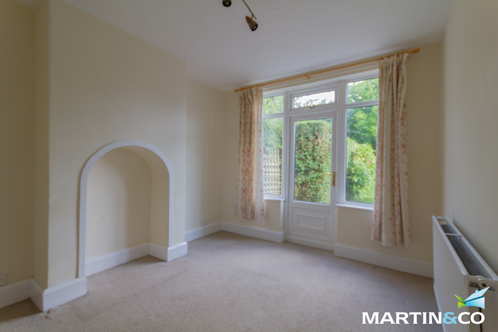 Property photo 3 of 12 Picture8