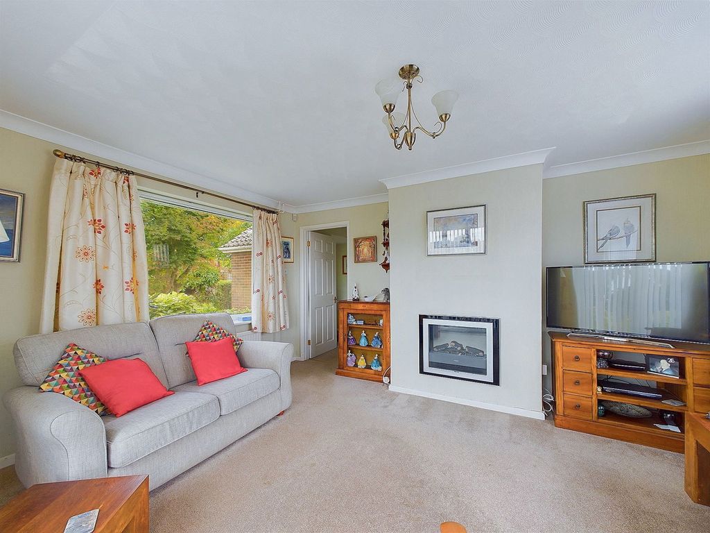 Property photo 2 of 14