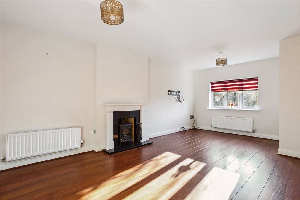 Property photo 3 of 16 Reception Room