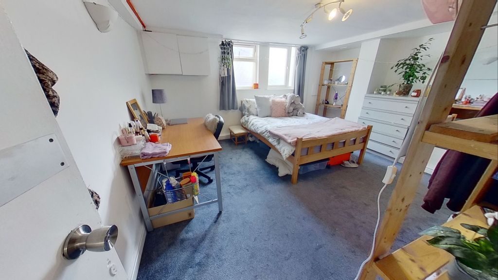 Property photo 3 of 16 Headingley-Mount-08242021093514.Jpg