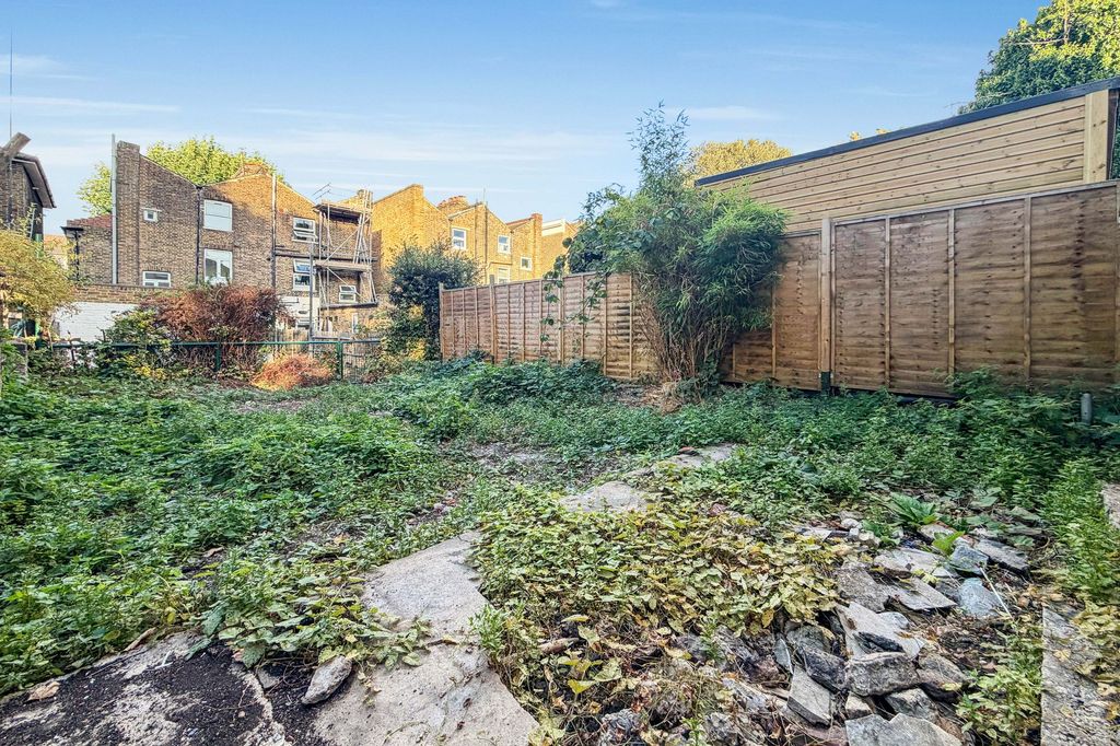 Property photo 3 of 13