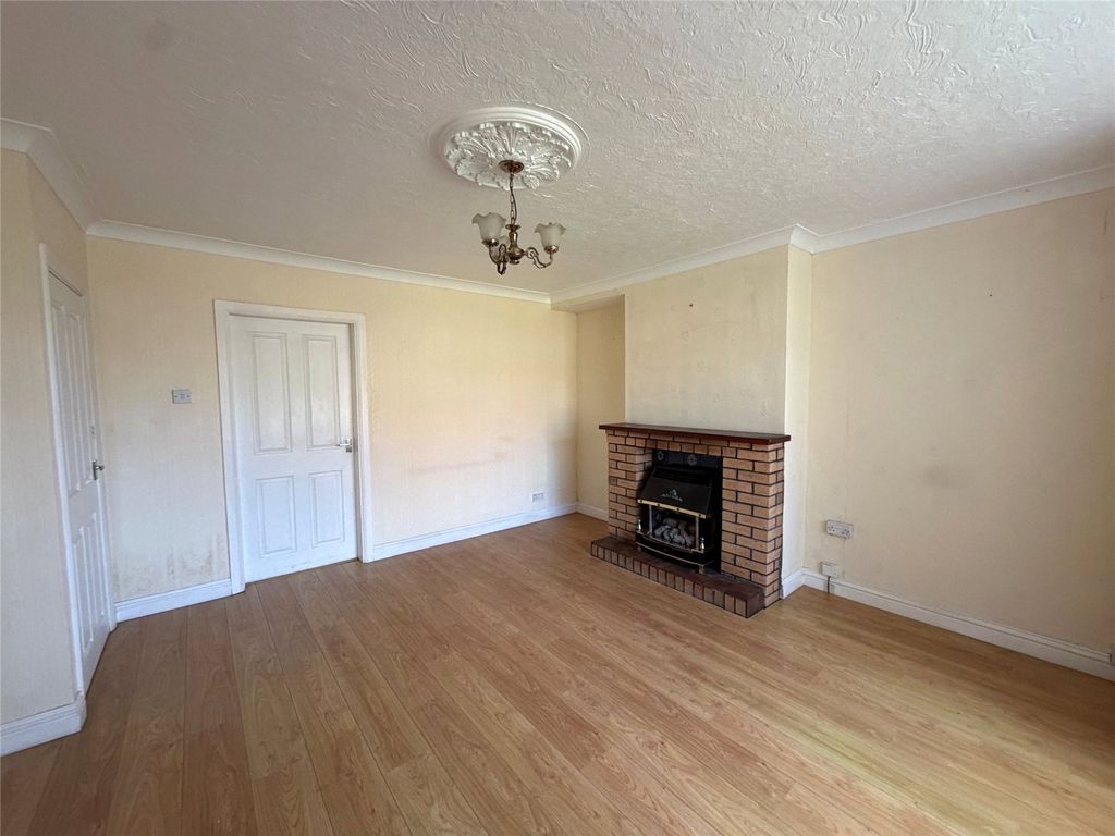 Property photo 3 of 20 Picture No. 16