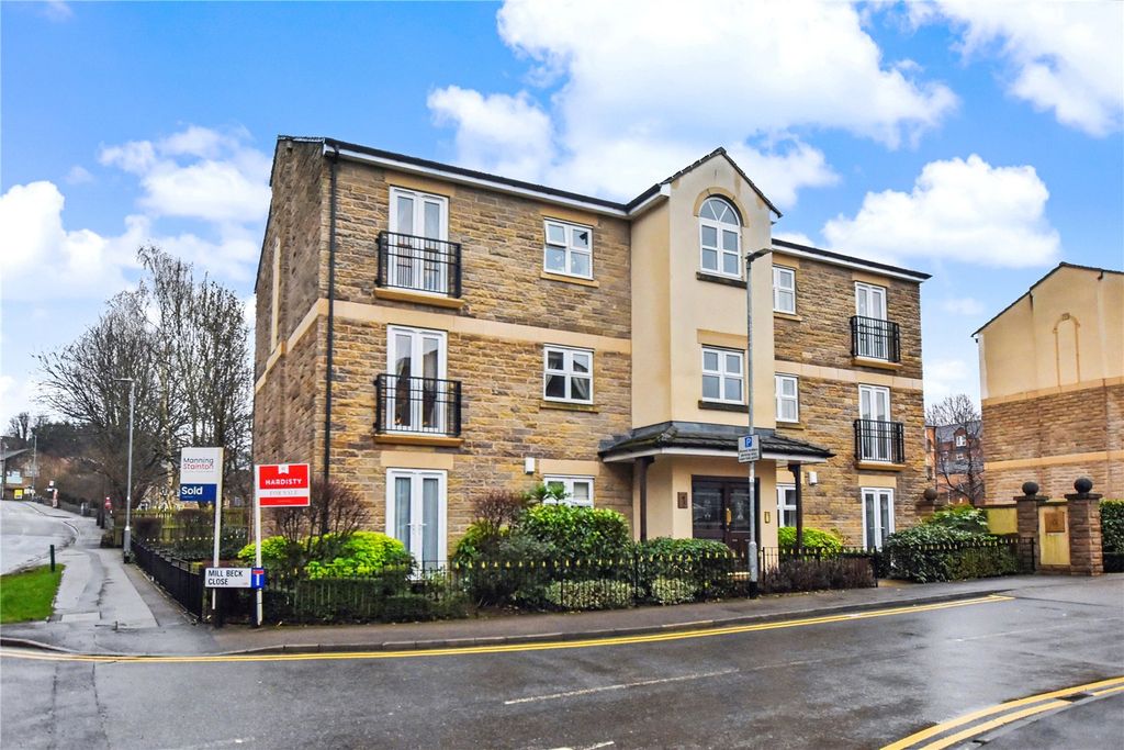 Property photo 1 of 15 Picture No. 10