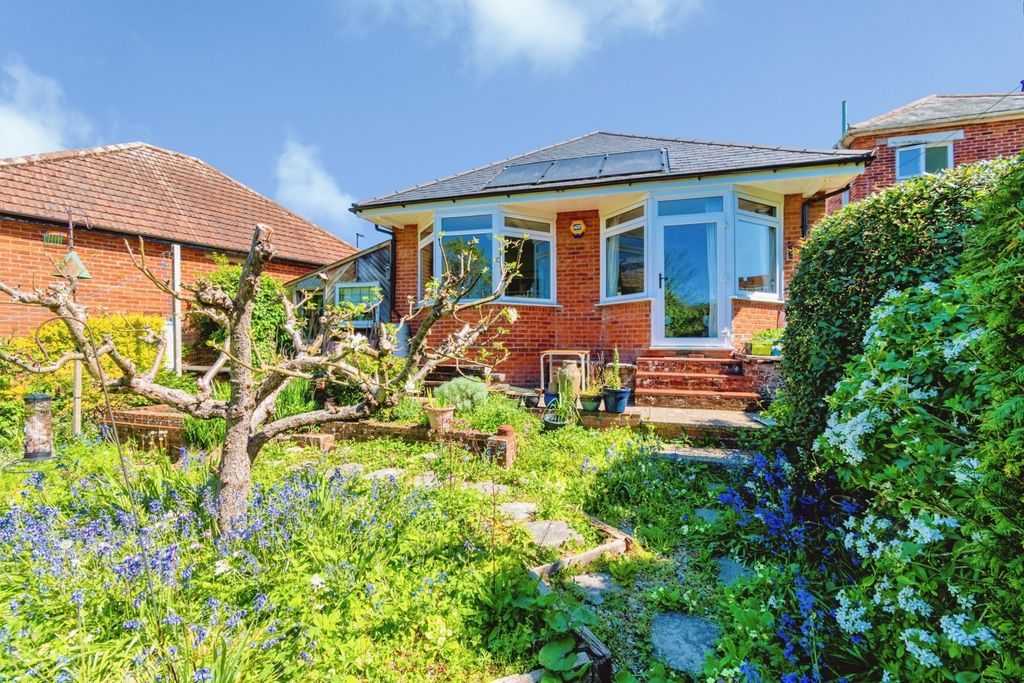 Property photo 1 of 20 Pbox-Img.Jpg