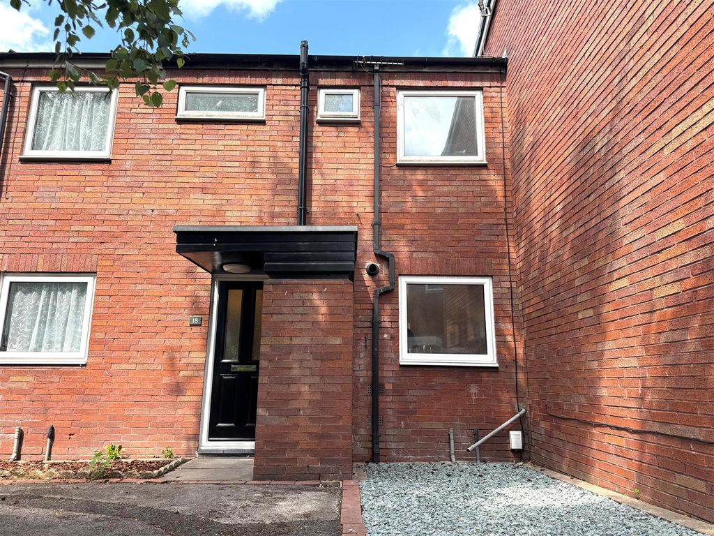 Property photo 1 of 15 External