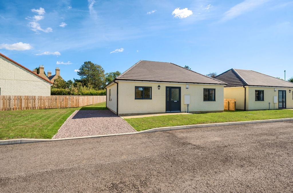 Property photo 1 of 16 1513575-2-1A05d673d045c