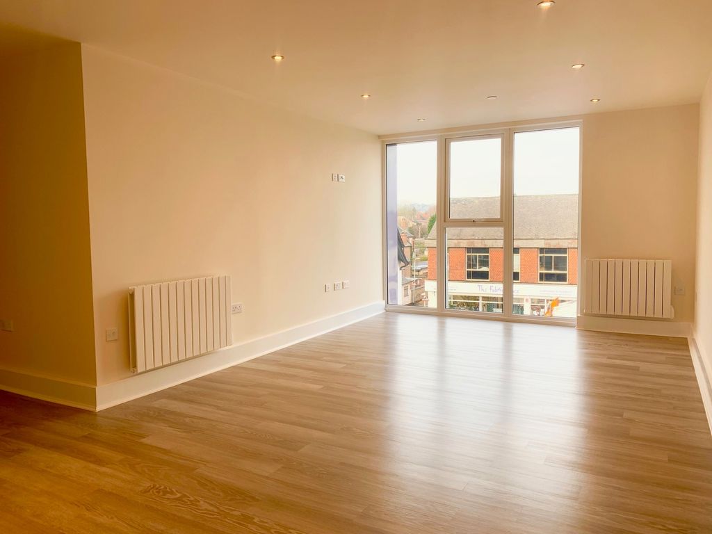 Property photo 3 of 12