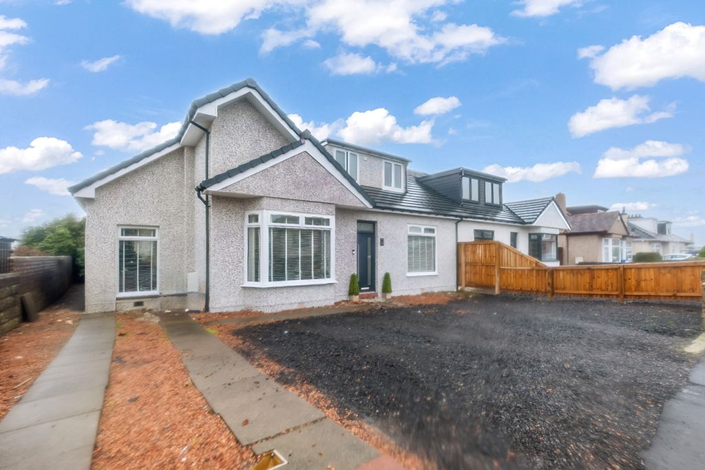 Property photo 1 of 35