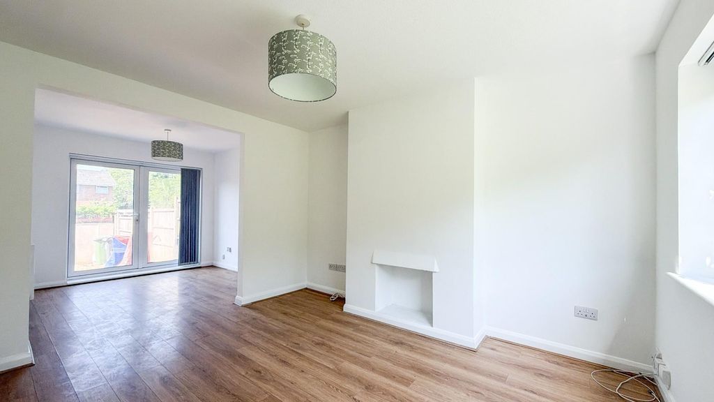 Property photo 1 of 14 Apc_6918.Jpg