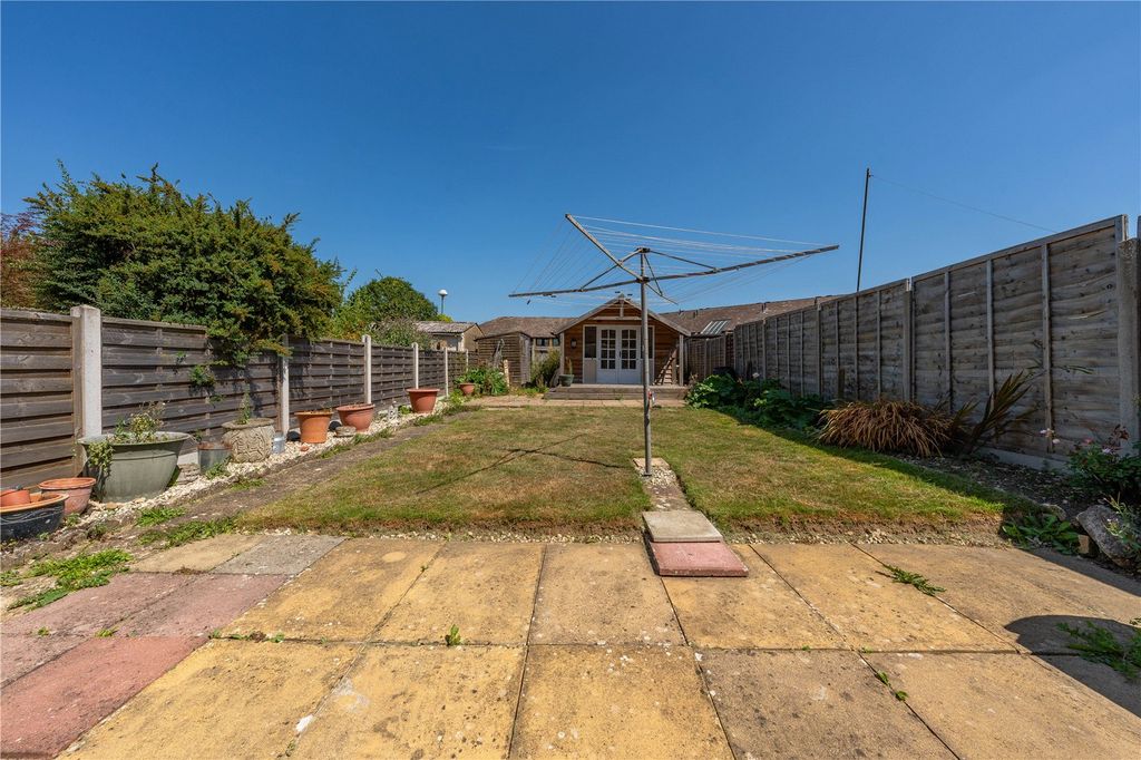 Property photo 2 of 16 Picture No. 09