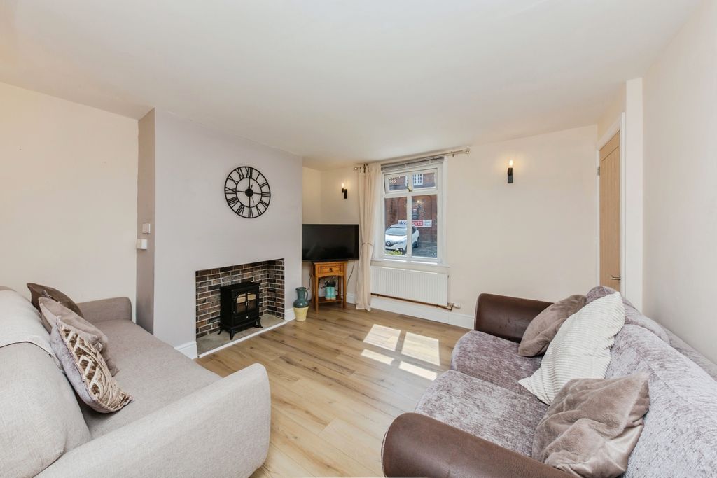 Property photo 3 of 15 Pbox-Img.Jpg