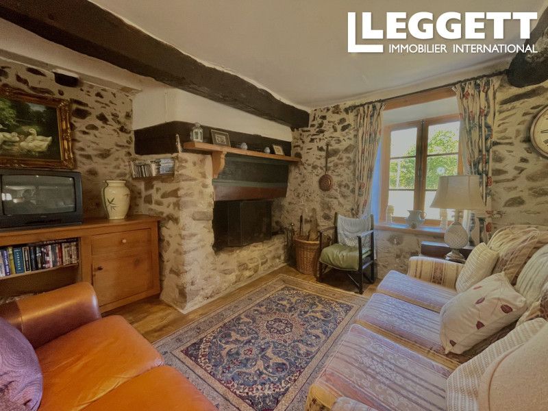 Property photo 2 of 10